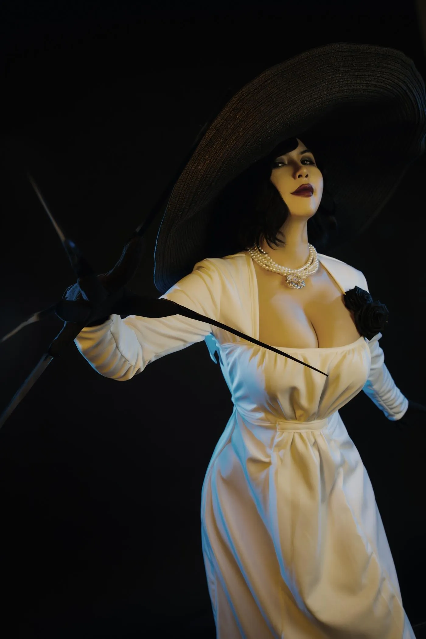 Uy Uy – NO.13 Lady Dimitrescu [28P]插图5